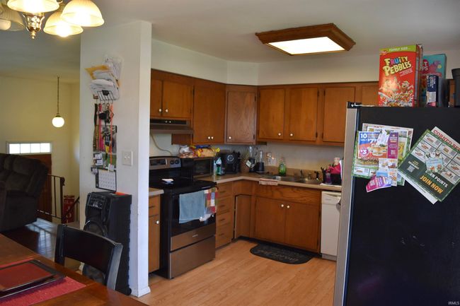1717 Gleneagles Dr, House other with 3 bedrooms, 2 bathrooms and null parking in Kokomo IN | Image 6
