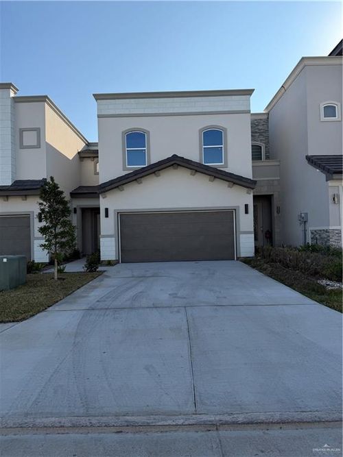 2222 Corales St, Mission, TX, 78573-8514 | Card Image