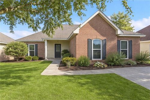 70040 4th St, Covington, LA, 70433-8401 | Card Image