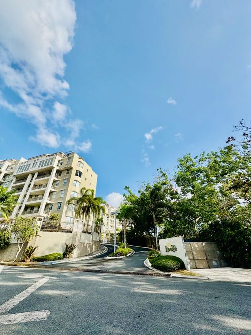 b-103-270 San Ignacio Ave, Guaynabo, PR, 00969 | Card Image