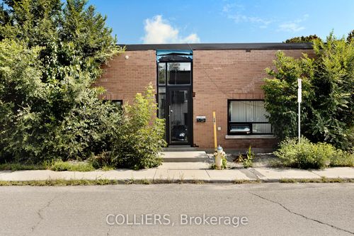 255 Ste. Anne Avenue, Vanier and Kingsview Park, ON, K1L7C3 | Card Image