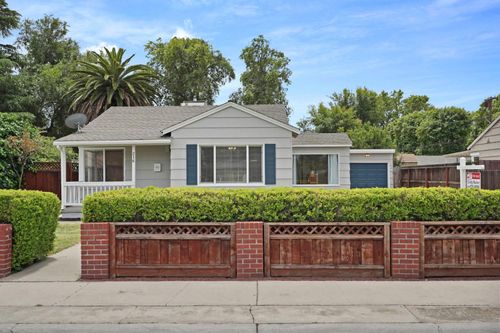 216 E Carlton Way, Tracy, CA, 95376 | Card Image