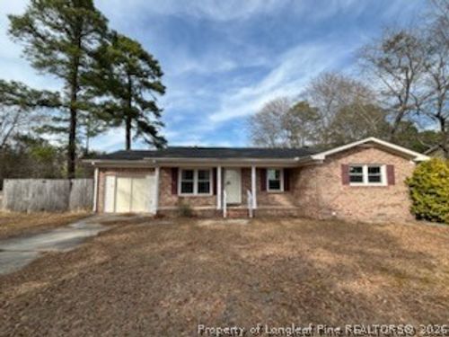 3718 Pioneer Dr, Hope Mills, NC, 28348-9348 | Card Image