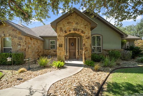 1601 Clover Rdg, Pleasanton, TX, 78064-1752 | Card Image