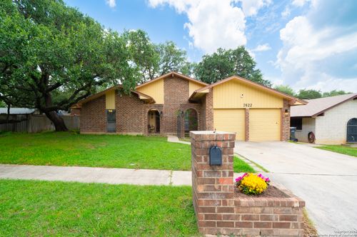 7622 Susan Elaine St, San Antonio, TX, 78240-3624 | Card Image