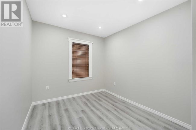 1061 Highland Ave, House other with 4 bedrooms, 3 bathrooms and null parking in Windsor ON | Image 26