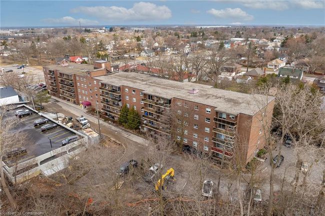 512 - 793 Colborne St, House attached with 3 bedrooms, 1 bathrooms and 2 parking in Brantford ON | Image 38