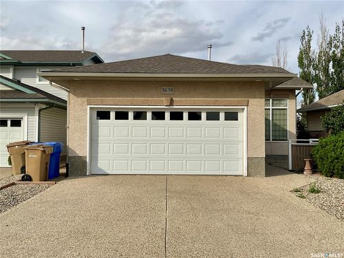 3638 Hammstrom Way E, Régina, SK, S4N7N3 | Card Image