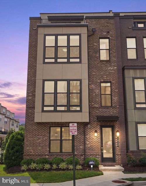 14339 Beckett Glen Cir, CHANTILLY, VA, 20151-2133 | Card Image