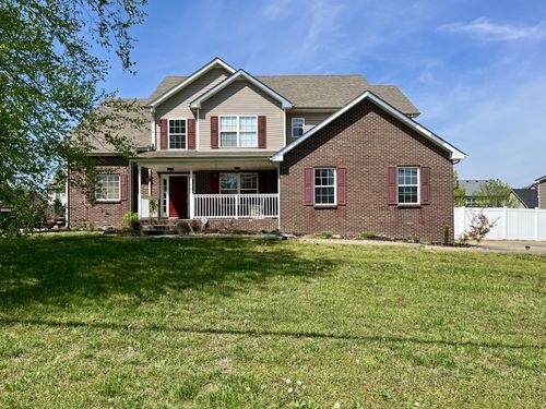 3156 Twelve Oaks Blvd, Clarksville, TN, 37042-8166 | Card Image