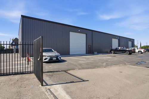 8217 Lander Avenue, Hilmar, CA, 95324 | Card Image