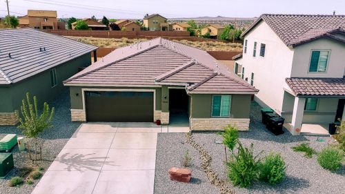 1050 Teena Rd Se, Rio Rancho, NM, 87124-5099 | Card Image