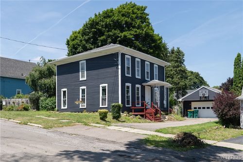 6 Pine St, Perry, NY, 14530-1041 | Card Image