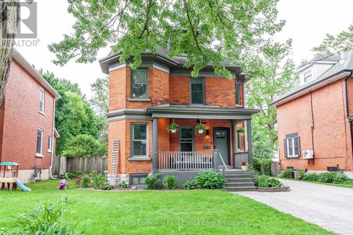 37 W Gore St, Stratford, ON, N5A1J9 | Card Image