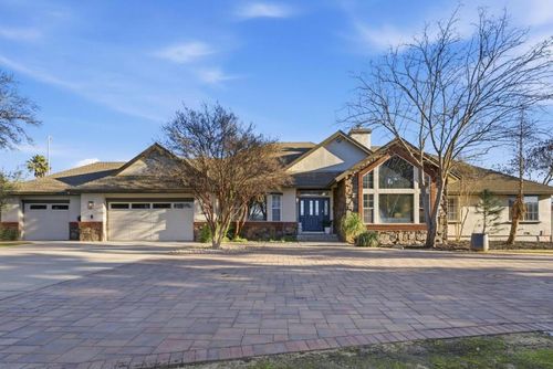 380 Leisure Dr, Morgan Hill, CA, 95037 | Card Image