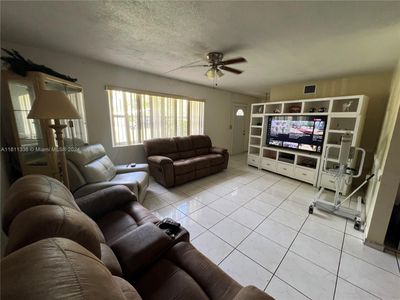 10910 Ne 9th Ct, House other with 4 bedrooms, 2 bathrooms and null parking in Biscayne Park FL | Image 3