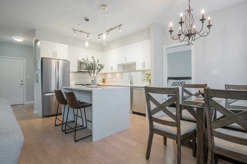 d109-20211 66 Ave, Langley, BC, V2Y0L4 | Card Image