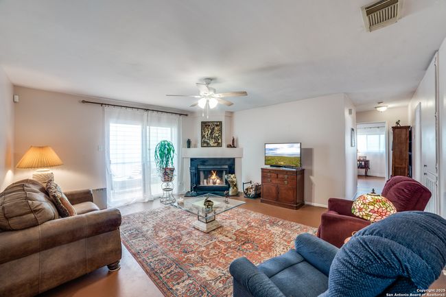 12938 Ocean Glade, House other with 2 bedrooms, 2 bathrooms and null parking in San Antonio TX | Image 5