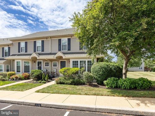 38-1105 Cambria Ct, Phoenixville, PA, 19460-4820 | Card Image