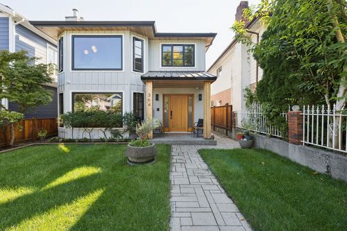 364 E 17th Ave, Vancouver, BC, V5V1A8 | Card Image