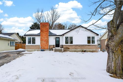 77 Westmoreland Rd, Kingston, ON, K7M1J6 | Card Image