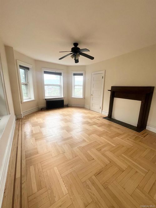 apt-3-1178 Warburton Ave, Yonkers, NY, 10701-1058 | Card Image