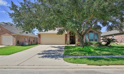 20019 Hardsville Drive, House other with 3 bedrooms, 2 bathrooms and null parking in Spring TX | Image 2