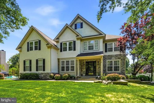 18 Shamrock Rd, LUMBERTON, NJ, 08048-5292 | Card Image