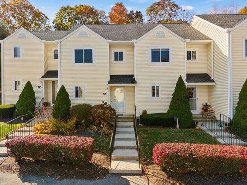 45-45 Stoneheights Drive, Waterford, CT, 06385 | Card Image