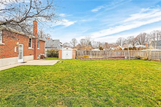 22 Ghent St, House other with 5 bedrooms, 2 bathrooms and 4 parking in Saint Catharines ON | Image 38