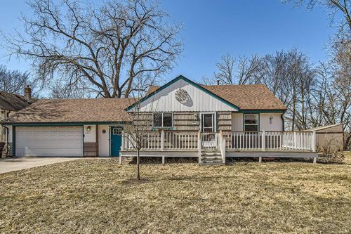1431 12th Ave, Newport, MN, 55055-1715 | Card Image