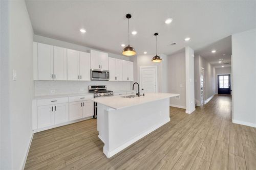 38503 Winding Meadows Dr, Magnolia, TX, 77354-7387 | Card Image