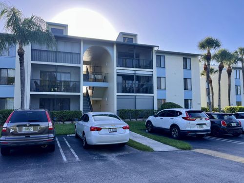 g3-1111 Green Pine Boulevard, West Palm Beach, FL, 33409 | Card Image