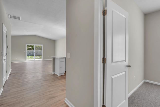13207 E Spring Valley St, House other with 4 bedrooms, 2 bathrooms and null parking in Wichita KS | Image 8
