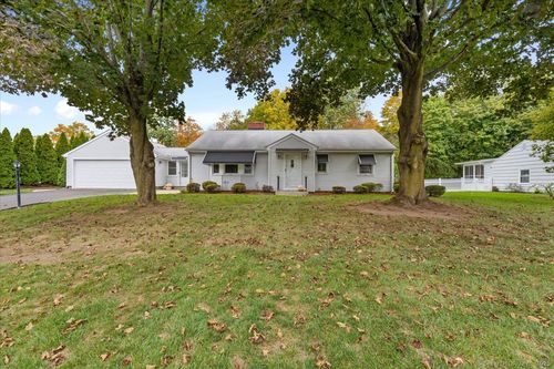 4 Buell St, North Haven, CT, 06473-4309 | Card Image