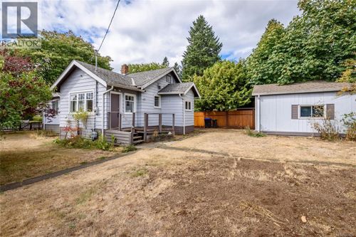 378 Harmston Ave, Courtenay, BC, V9N2W9 | Card Image