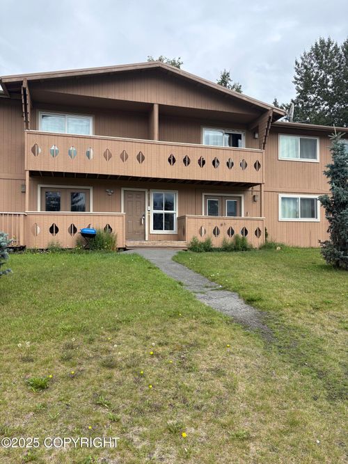 4401 Reka Dr, Anchorage, AK, 99508-3643 | Card Image