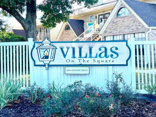 apt-423-5001 Grande Dr, Pensacola, FL, 32504-8953 | Card Image