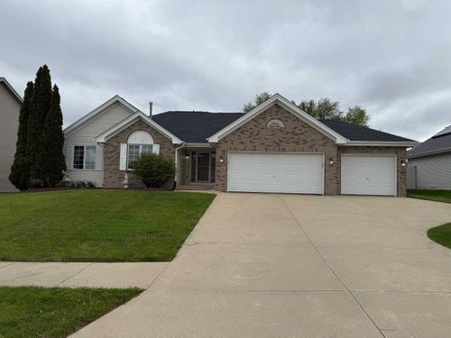 6518 Broadcast Pkwy, Loves Park, IL, 61111 | Card Image