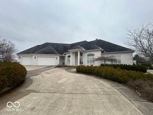 6757 W 900 S, Edinburgh, IN, 46124-9693 | Card Image