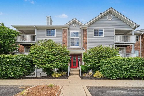 410 Carrington Ln, Loveland, OH, 45140-7364 | Card Image