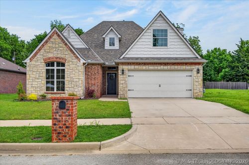 3224 Boardwalk Ct, Bartlesville, OK, 74006-6539 | Card Image