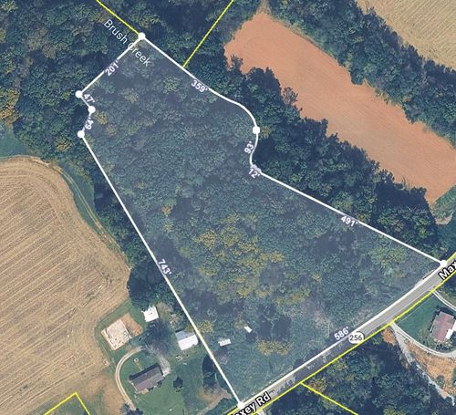 3318 Maxey Rd, Cedar Hill, TN, 37032-5347 | Card Image