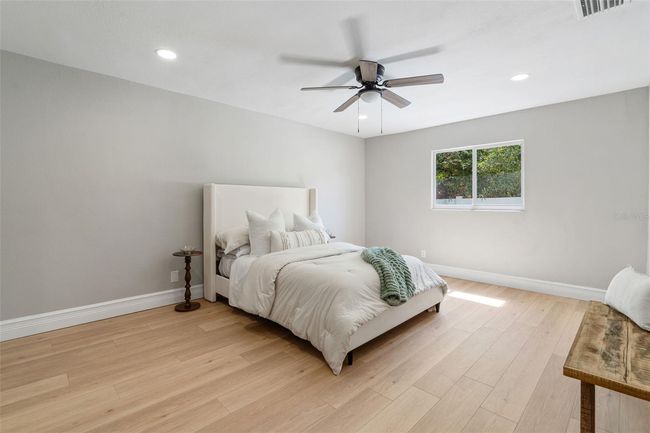 521 51 St Ave S, House other with 3 bedrooms, 2 bathrooms and null parking in SAINT PETERSBURG FL | Image 19