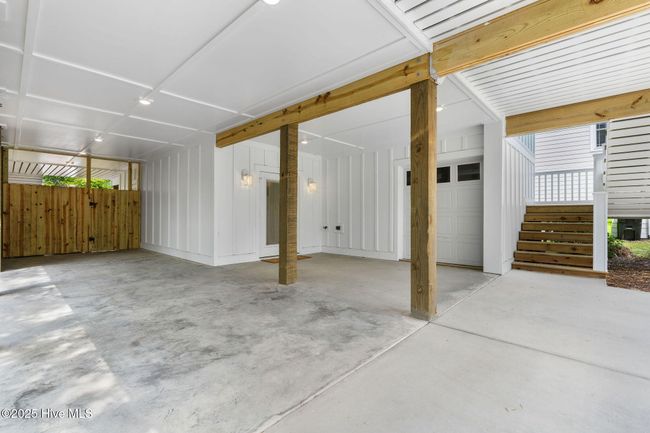 113 Sw 22 Nd St, House other with 4 bedrooms, 3 bathrooms and 1 parking in Oak Island NC | Image 4