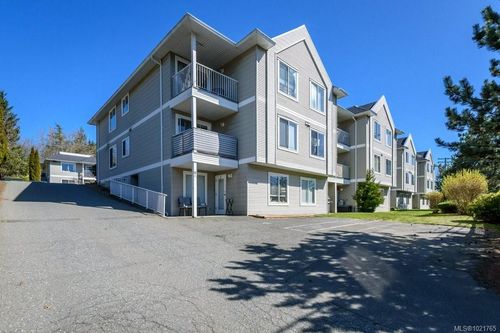 211-130 Back Rd, Courtenay, BC, V9N3W6 | Card Image