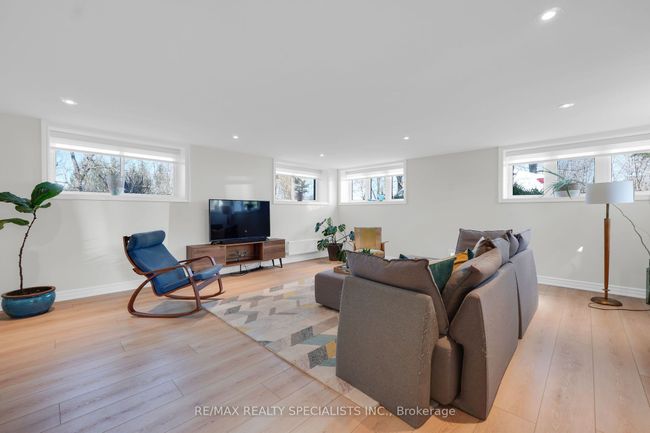 15 Credit St, House other with 5 bedrooms, 3 bathrooms and 8 parking in Glen Williams ON | Image 22