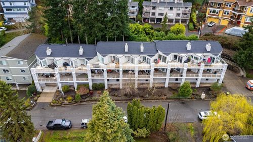 apt-3-11639 91st Ln Ne, Kirkland, WA, 98034-6106 | Card Image