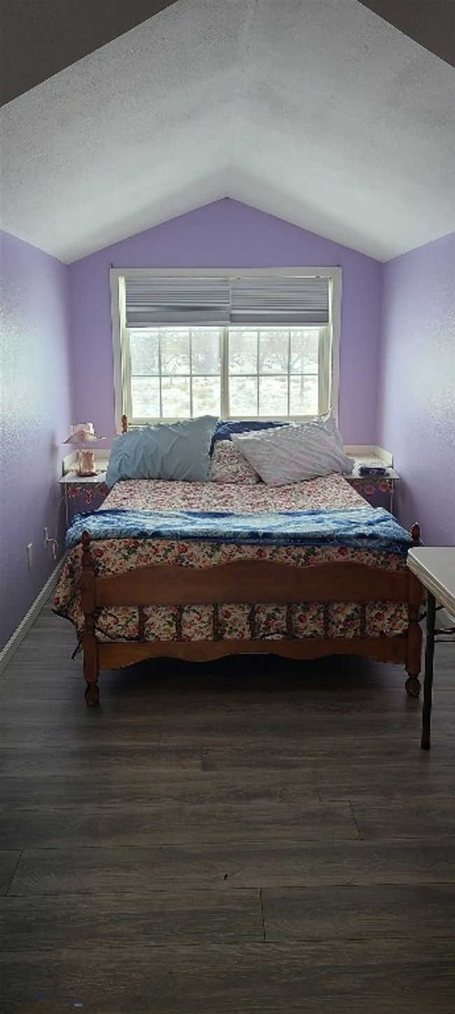 2nd floor bathroom | Image 12
