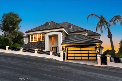 4918 Calvin Ave, Tarzana, CA, 91356-4418 | Card Image